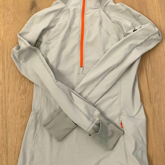 Lululemon Run With Grace 1/2 Zip - Picture 4 of 4